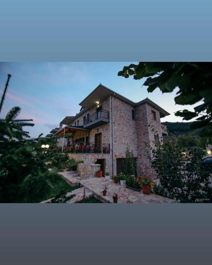 Hotel Vila Panorama Voskopojë Exterior foto