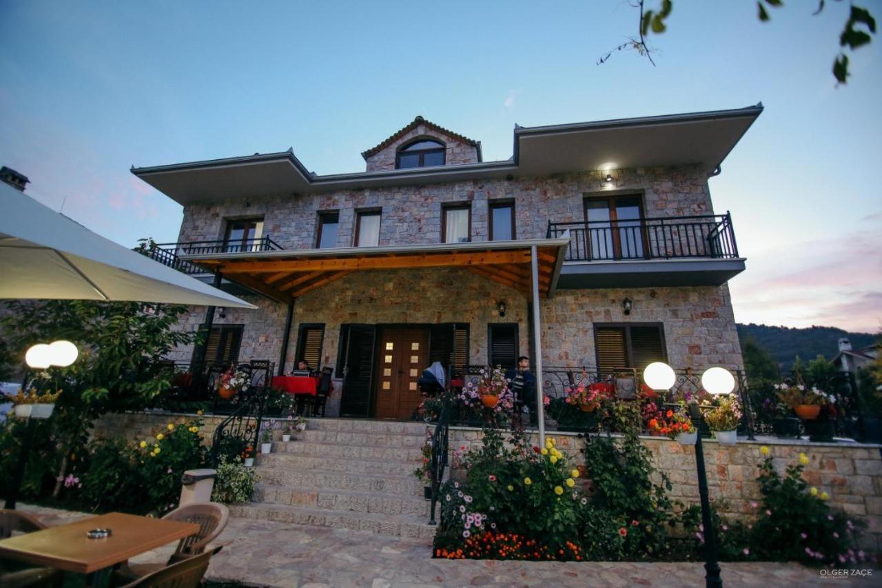 Hotel Vila Panorama Voskopojë Exterior foto