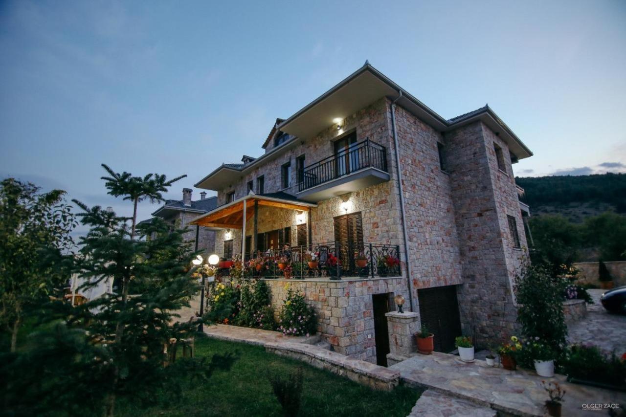 Hotel Vila Panorama Voskopojë Exterior foto
